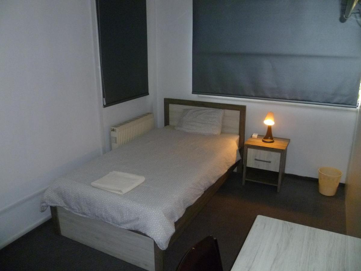 Datacom Guest House Nicosia Kültér fotó